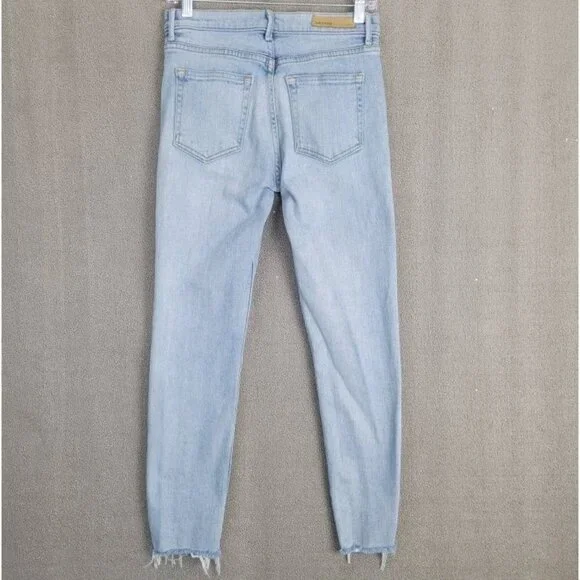 GRLFRND Size 26 Light Wash Titanium Karolina Raw hem Skinny Jean - Picture 10 of 12